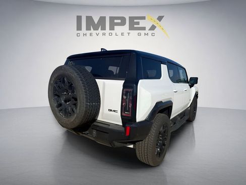 Used 2025 GMC Hummer EV 2X AWD/4WD image 4