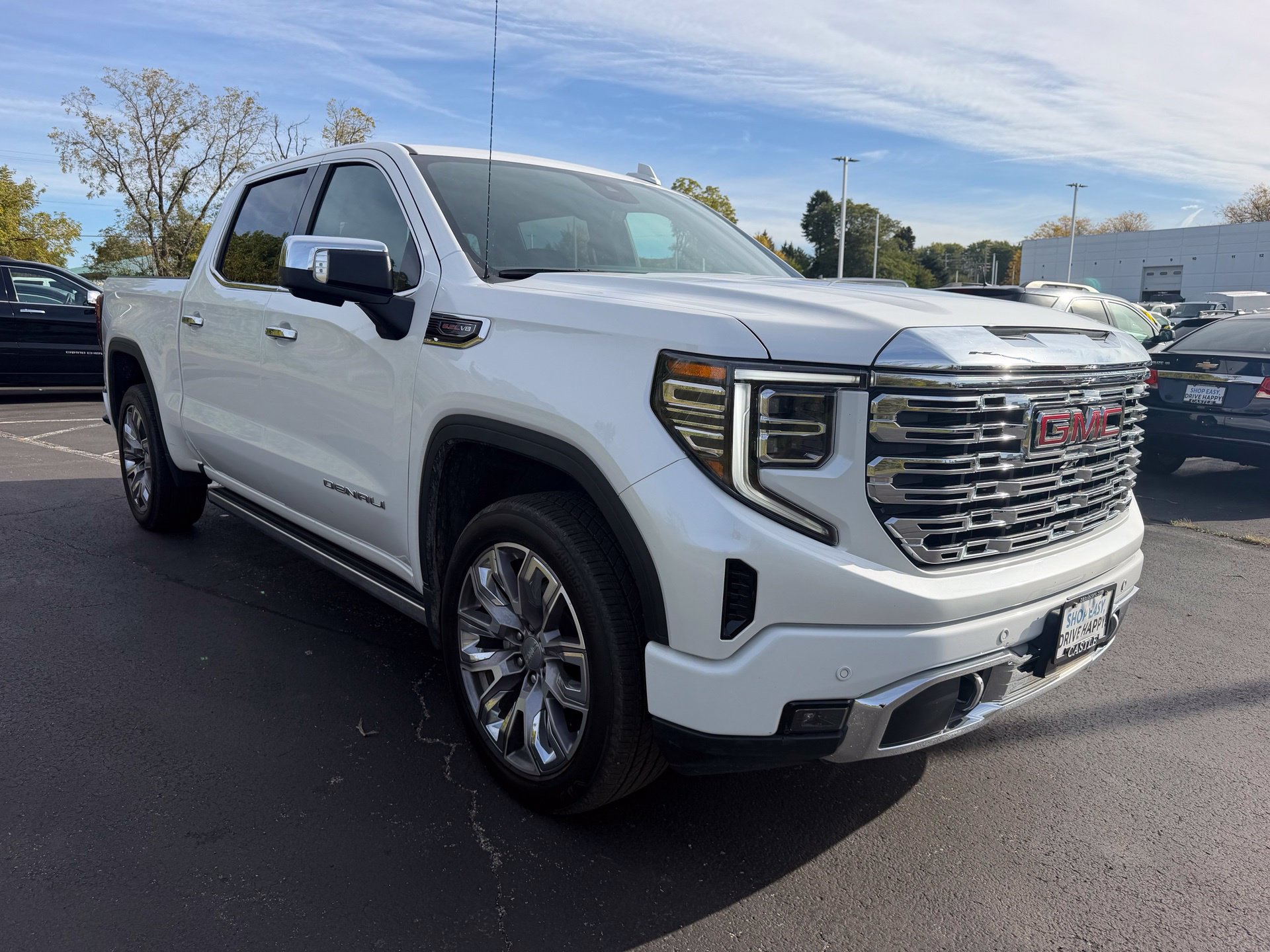 Used 2023 GMC Sierra 1500 Denali AWD/4WD image 4