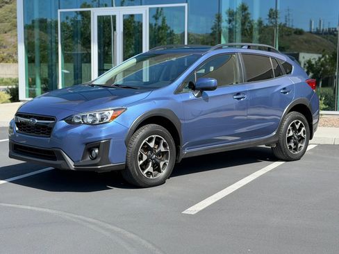 Used 2020 Subaru Crosstrek 2.0i Premium w/ Moonroof Package 2 AWD/4WD image 5