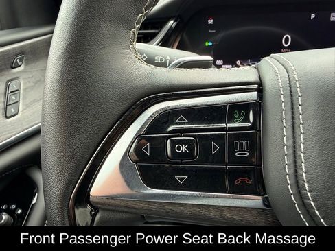 Certified 2023 Jeep Grand Cherokee Overland w/ Advanced Protech Group III AWD/4WD image 27
