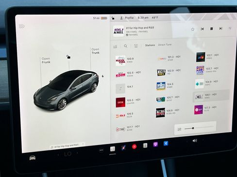 Used 2019 Tesla Model 3 Long Range image 17