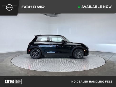 New 2026 MINI Cooper S image 1