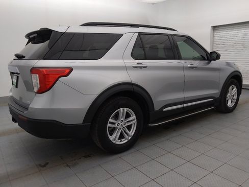 Used 2020 Ford Explorer XLT w/ Class III Trailer Tow Package AWD/4WD image 10