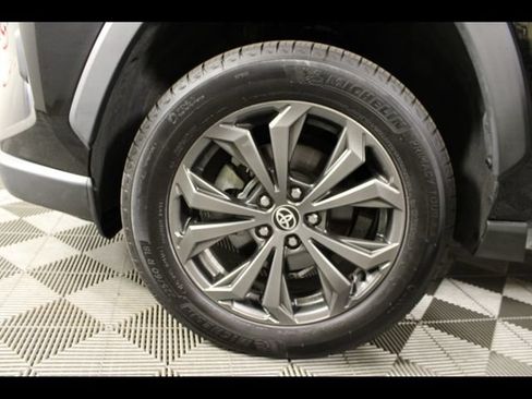 Used 2023 Toyota RAV4 Limited AWD/4WD image 26
