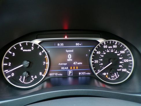 Used 2024 Nissan Altima 2.5 SV w/ SV Premium Package FWD image 24