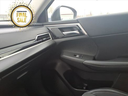 Used 2024 Mitsubishi Outlander SE image 20