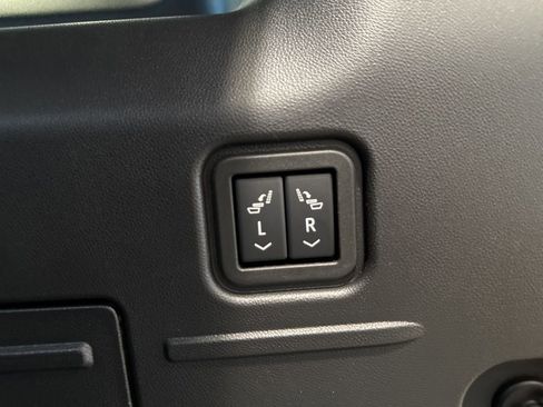 New 2025 GMC Hummer EV 3X AWD/4WD image 18