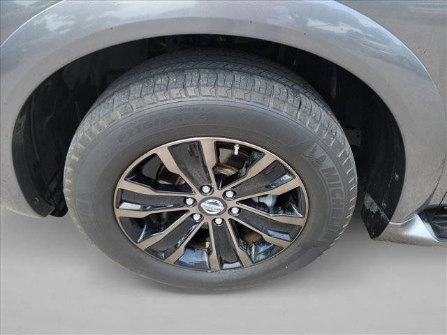 Used 2018 Nissan Armada Platinum w/ Captain Seat Package RWD image 9