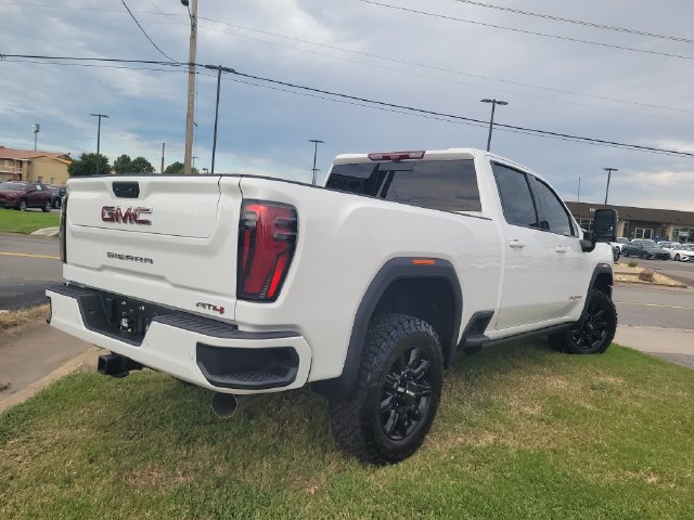 Used 2026 GMC Sierra 3500 AT4 w/ AT4 Premium Plus Package AWD/4WD image 5