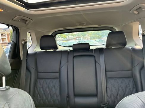 Used 2023 Nissan Rogue Platinum w/ Platinum Premium Package AWD/4WD image 13