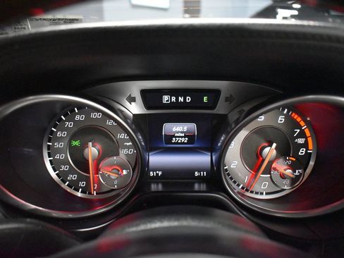 Used 2015 Mercedes-Benz SL 400 image 34