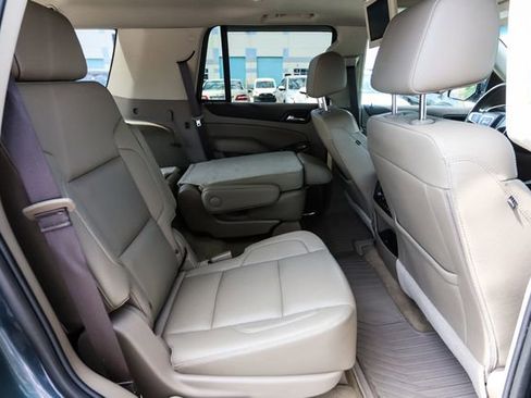 Used 2019 GMC Yukon SLT w/ Open Road Package AWD/4WD image 48