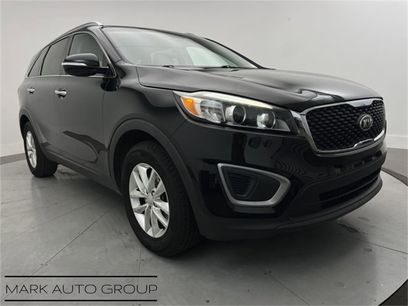 Used 2017 Kia Sorento LX