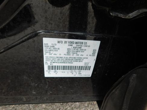 Used 2024 Ford Edge SEL image 8