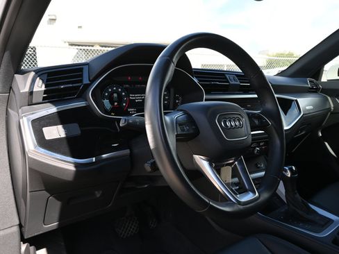 Used 2025 Audi Q3 2.0T Premium AWD/4WD image 16
