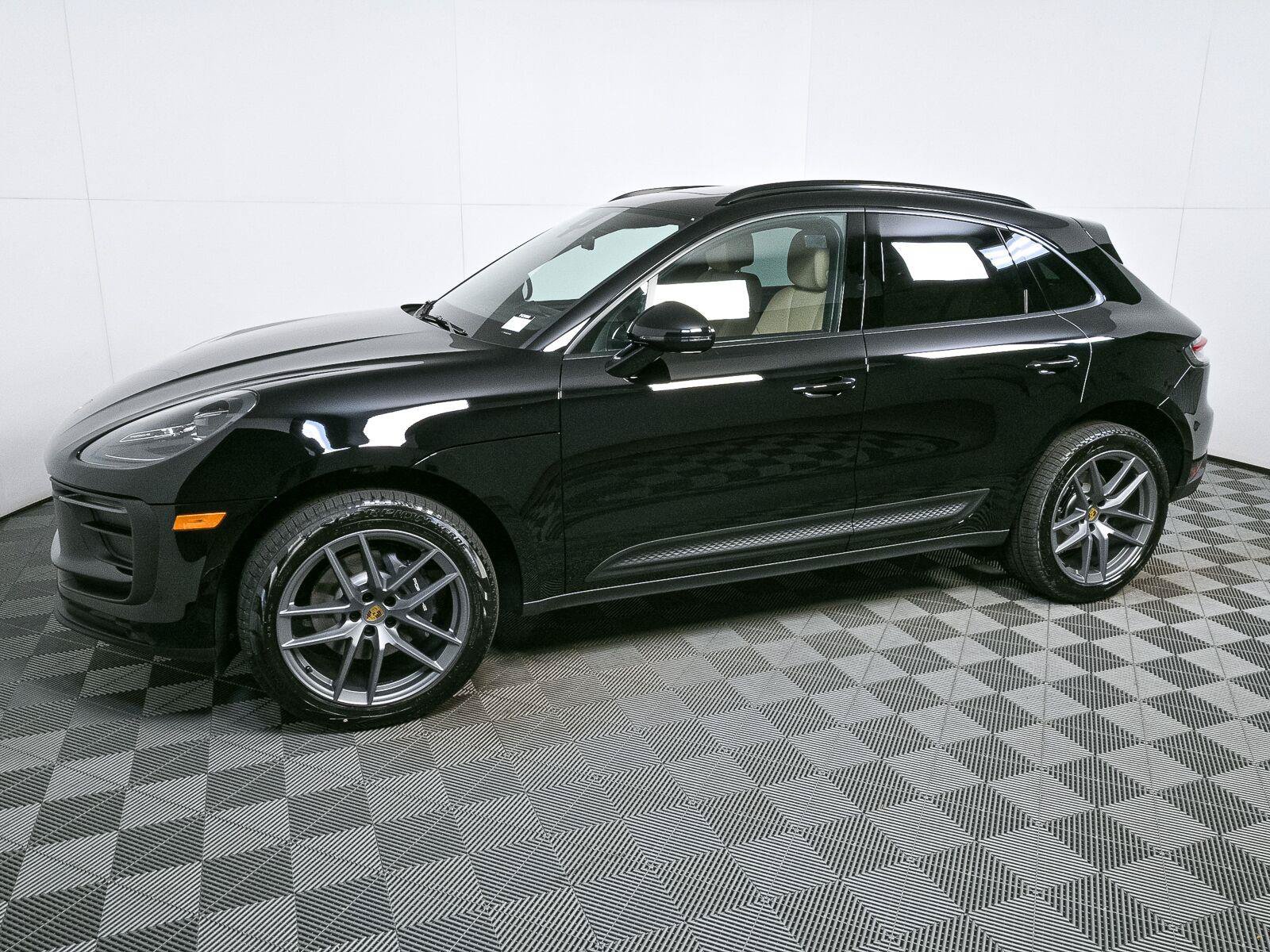 New 2026 Porsche Macan AWD/4WD image 2