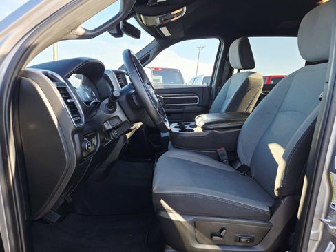 Used 2024 RAM 2500 Big Horn w/ Bed Utility Group image 12