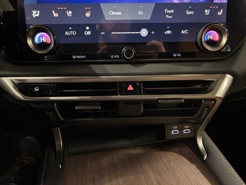 Used 2024 Lexus RX 350 Premium image 20