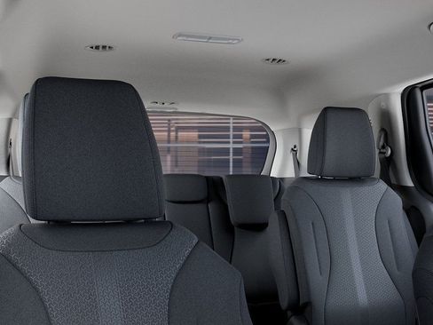New 2026 Kia Carnival LX FWD image 27