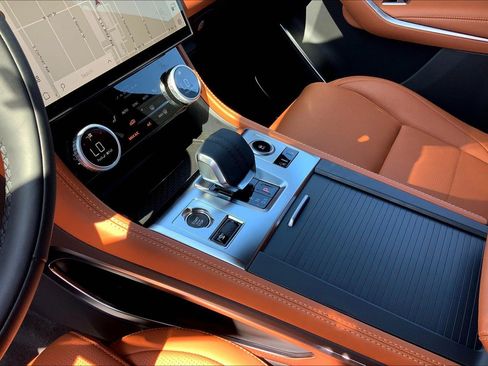 New 2026 Jaguar F-PACE R-Dynamic S image 7