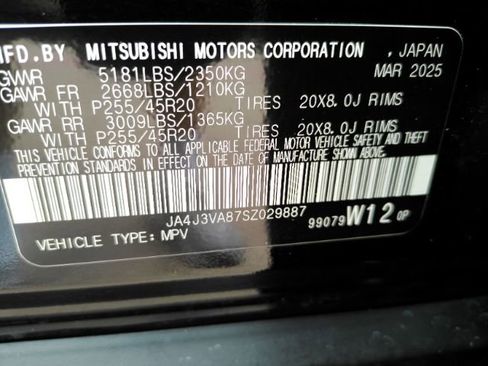Used 2025 Mitsubishi Outlander SE FWD image 53