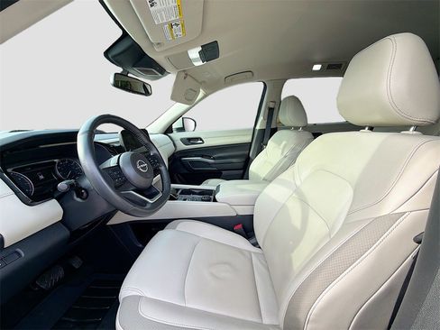 Used 2022 Nissan Pathfinder SL image 21