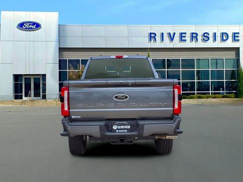 New 2026 Ford F250 Lariat w/ Black Appearance Package AWD/4WD image 5