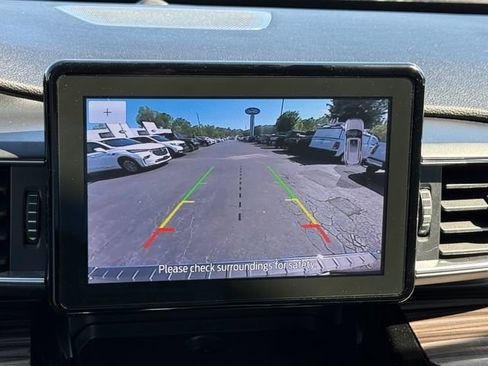 Used 2023 Ford Explorer Limited RWD image 30