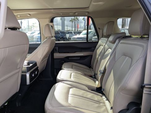 Used 2024 Ford Expedition Max Limited image 15