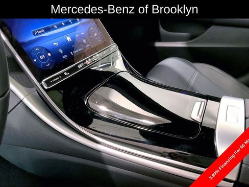 Certified 2025 Mercedes-Benz C 300 4MATIC Sedan image 18