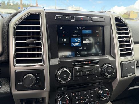 Used 2017 Ford F350 Lariat w/ Lariat Ultimate Package AWD/4WD image 33