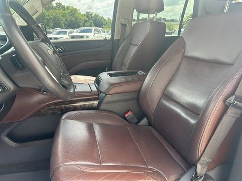Used 2017 Chevrolet Tahoe Premier AWD/4WD image 16