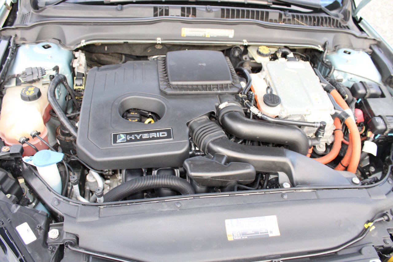Used 2014 Ford Fusion SE w/ Equipment Group 502A FWD image 27