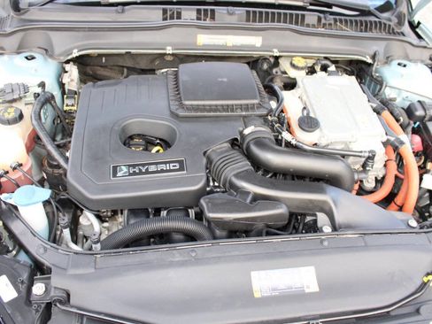 Used 2014 Ford Fusion SE w/ Equipment Group 502A FWD image 27