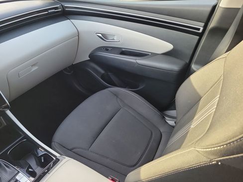 Used 2024 Hyundai Tucson SEL image 19