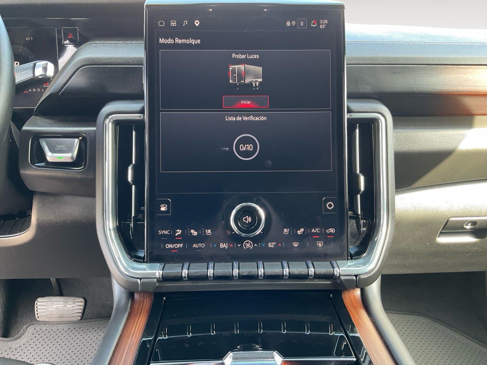 Certified 2025 GMC Yukon Denali AWD/4WD image 11
