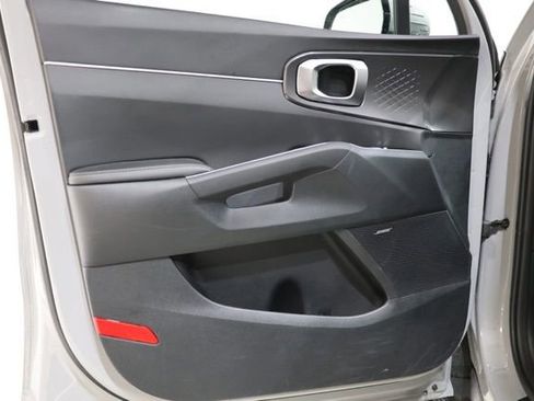 Used 2026 Kia Sorento EX FWD image 18