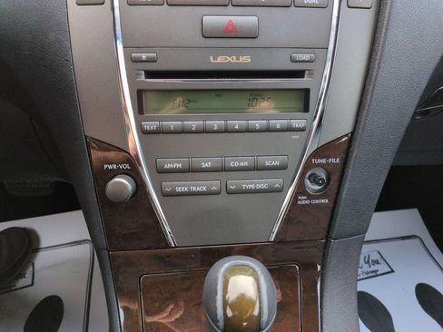 Used 2011 Lexus ES 350 FWD image 18