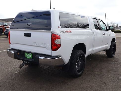 Used 2015 Toyota Tundra Limited w/ Limited Premium Package image 7