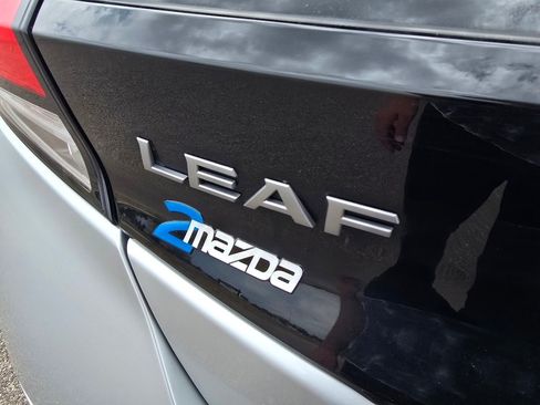 Used 2024 Nissan Leaf SV Plus FWD image 10
