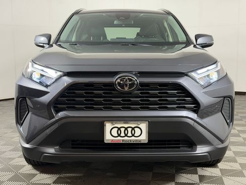 Used 2025 Toyota RAV4 XLE AWD/4WD image 6