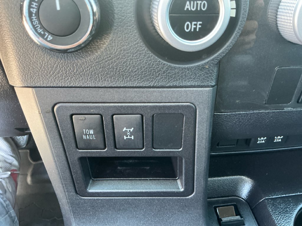 Used 2021 Toyota Sequoia TRD Pro AWD/4WD image 18