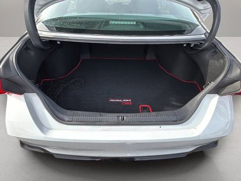 Used 2021 Toyota Avalon TRD image 32