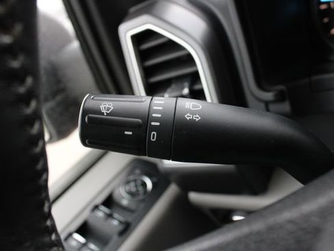 Used 2018 Ford F150 XLT w/ Equipment Group 302A Luxury image 10