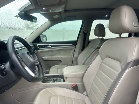 Used 2023 Volkswagen Atlas SEL Premium AWD/4WD image 40