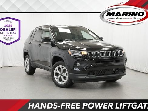 Certified 2025 Jeep Compass Latitude w/ Convenience Group image 1