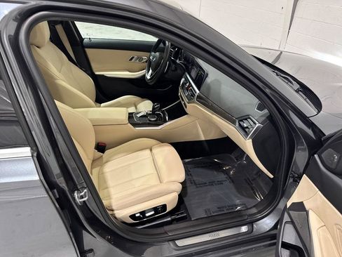 Used 2019 BMW 330i Sedan w/ Premium Package RWD image 54