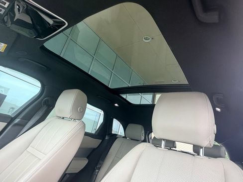 Used 2023 Land Rover Range Rover Velar R-Dynamic S AWD/4WD image 22