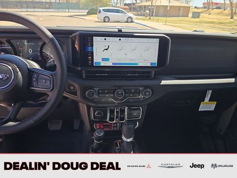 New 2026 Jeep Gladiator Rubicon AWD/4WD image 17