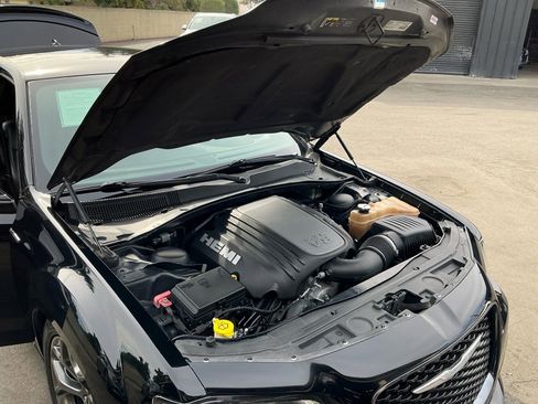 Used 2018 Chrysler 300 S w/ S Model Appearance Package image 21